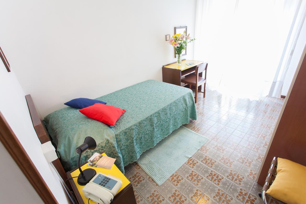 Hotel Quisisana Tabiano Terme Экстерьер фото